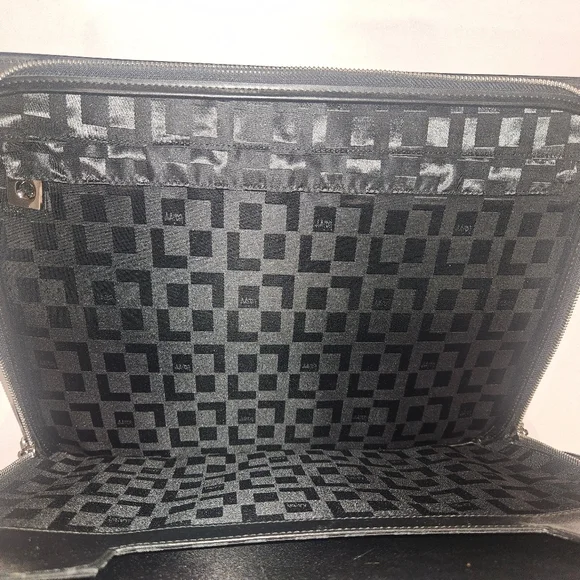 Aaron Irvin Black Microfiber and Leather Laptop Messenger Bag17 x 12.5 x 3.5